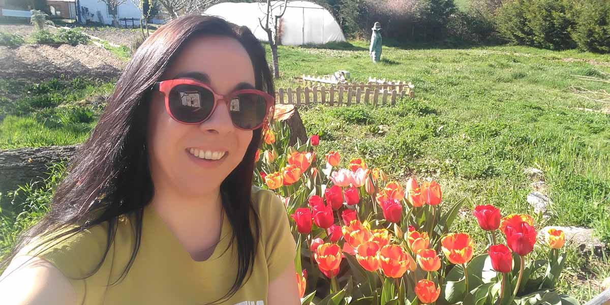 Huerto de los Tulipanes: la agricultura ecológica que ha enamorado a  Facebook desde una pedanía burgalesa