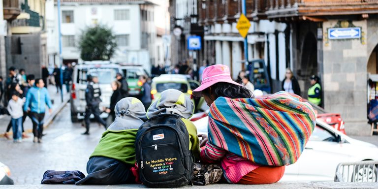 La contaminación atmosférica puede ocasionar graves daños a la salud de los más pequeños.