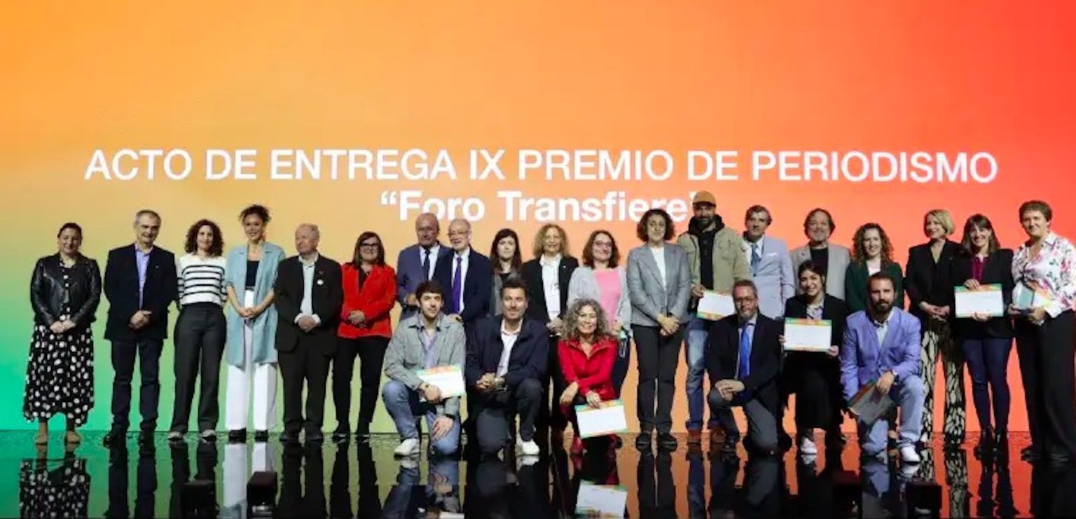 Premios Transfiere